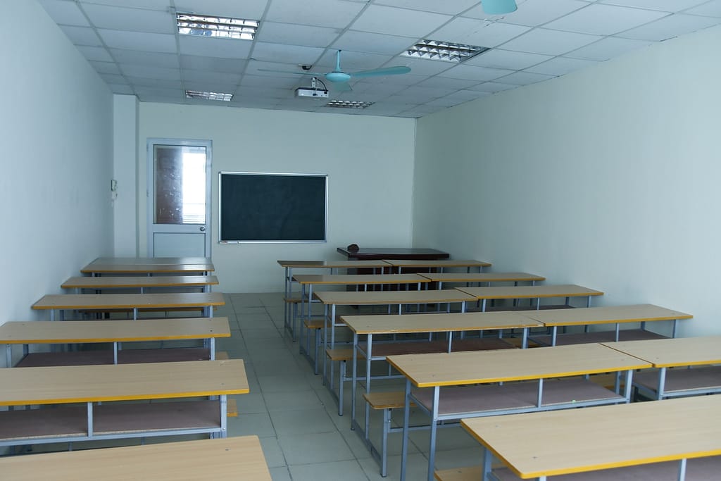 Phòng học tại Trường TRUNG CẤP TIN HỌC TÀI CHÍNH KẾ TOÁN HÀ NỘI
